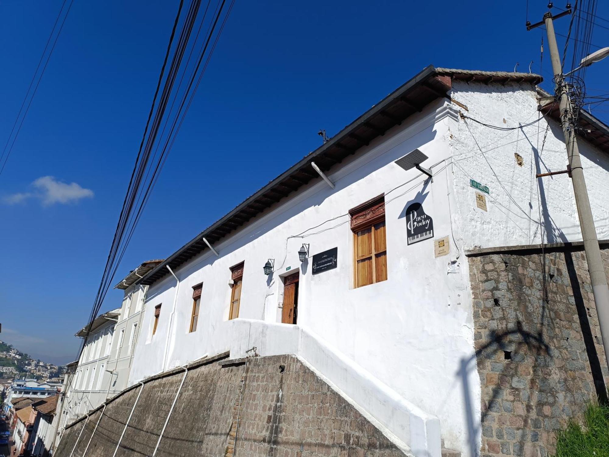 Hotel Colonial - Casa Francisco Quito Exterior photo